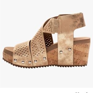 Corkys Guilty Pleasure Wedge Gold
